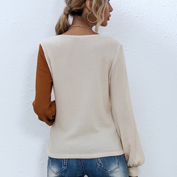 Cream Rust Waffle Knit Color Block Top Minimalist - Picture 5 of 6